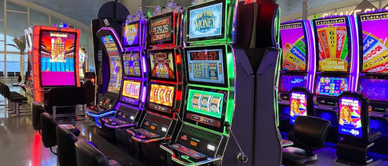 Which Game to Choose for Better Experience – Slots or Table Games